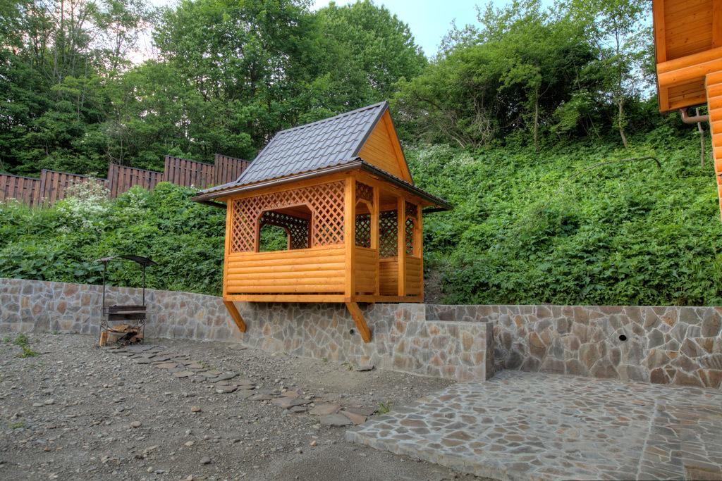 Cottage Goyra ヤレムチャ エクステリア 写真
