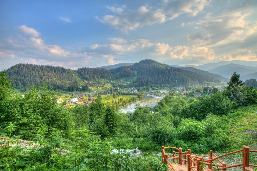 Cottage Goyra ヤレムチャ エクステリア 写真