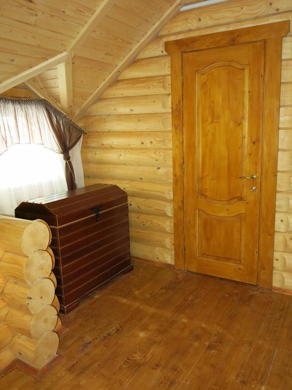 Cottage Goyra ヤレムチャ エクステリア 写真