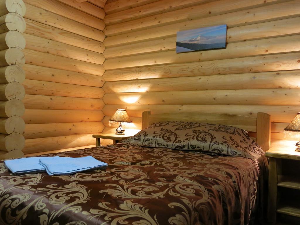 Cottage Goyra ヤレムチャ エクステリア 写真