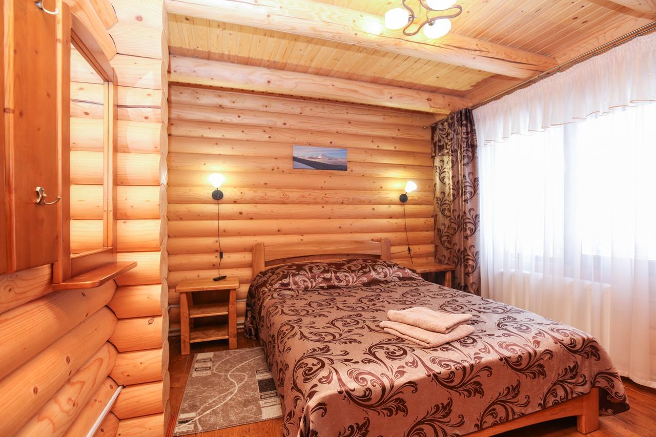 Cottage Goyra ヤレムチャ エクステリア 写真