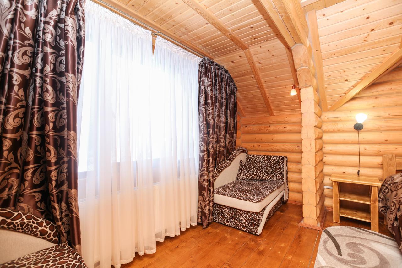 Cottage Goyra ヤレムチャ エクステリア 写真